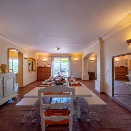 La Bastide Des Vignaux *